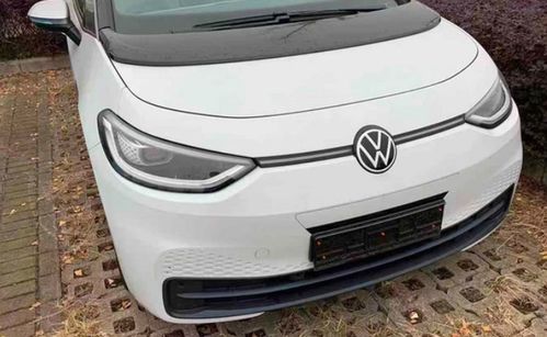 大眾id.3實(shí)車在國內(nèi)正式亮相 或?qū)⒚髂暾絿a(chǎn)上市